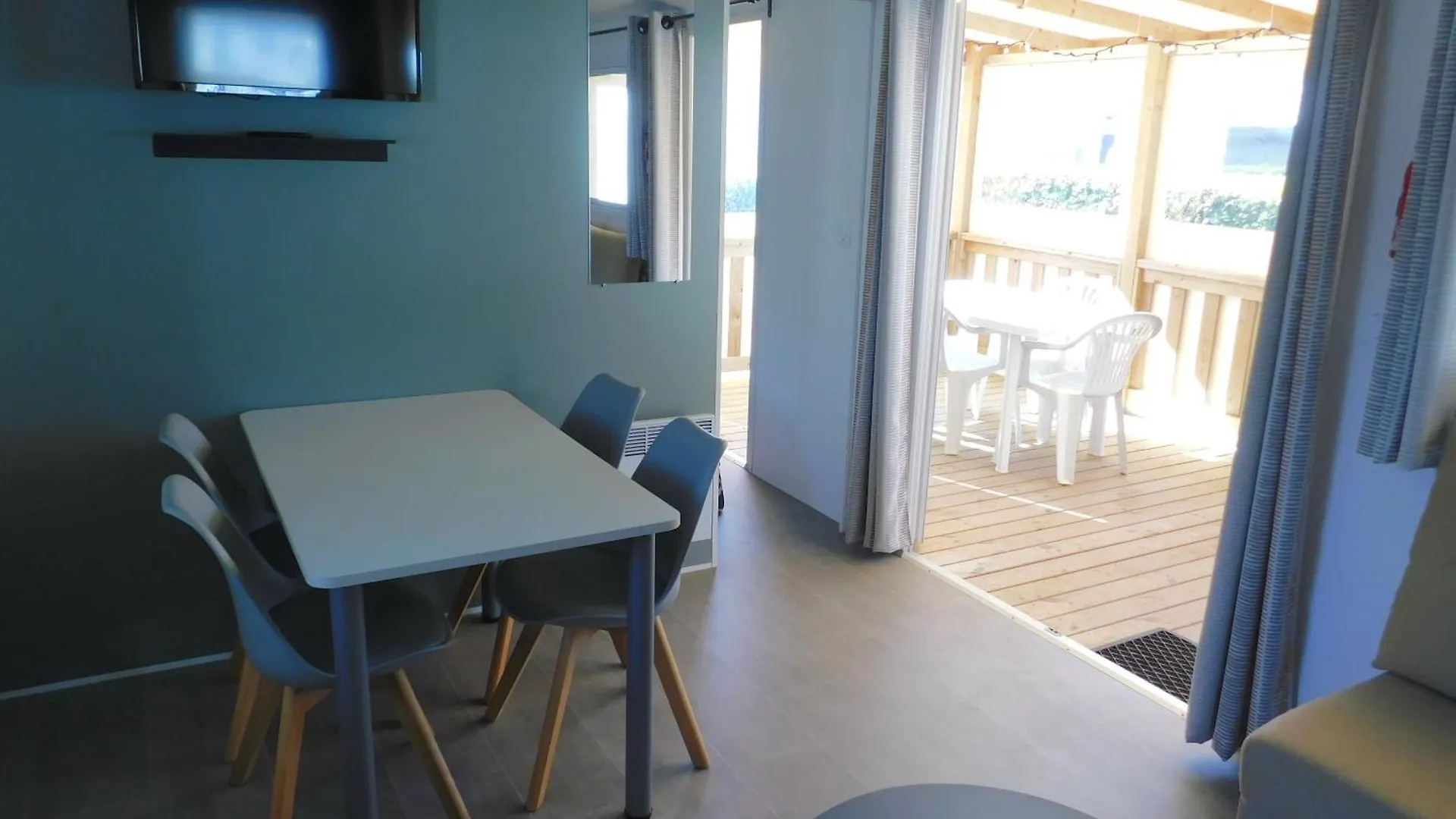 Domaine De Kerlann 4 Etoiles - Mobil Home 2 Chambres - 2 Sdb - 315 Pont-Aven Campsite